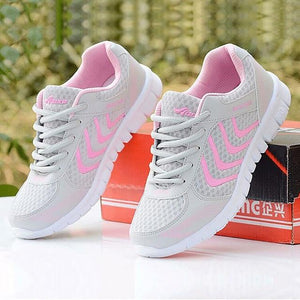 Zapatos de mujer Zapatillas de deporte 2019 de moda de verano transpirable luz zapatos de malla para mujer entrega rápida tenis Femenino zapatos casuales de las mujeres